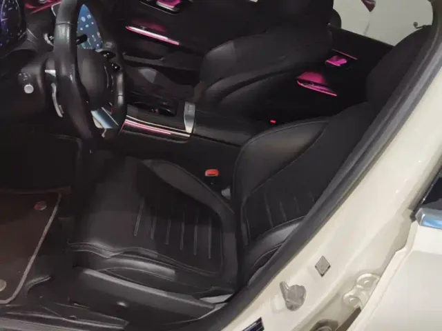 Mercedes-Benz C-Class — Фото автомобиля 16