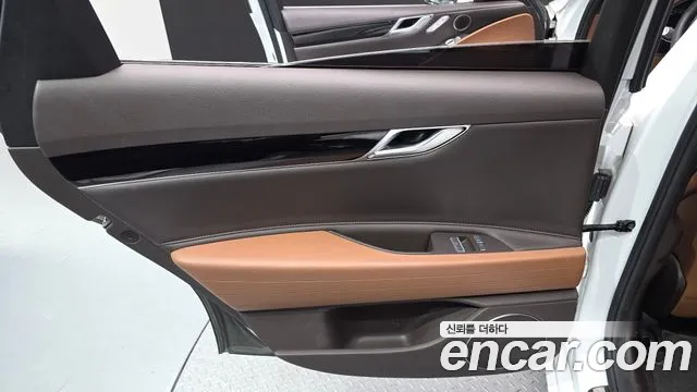 Genesis G80 RG3 — Фото автомобиля 14