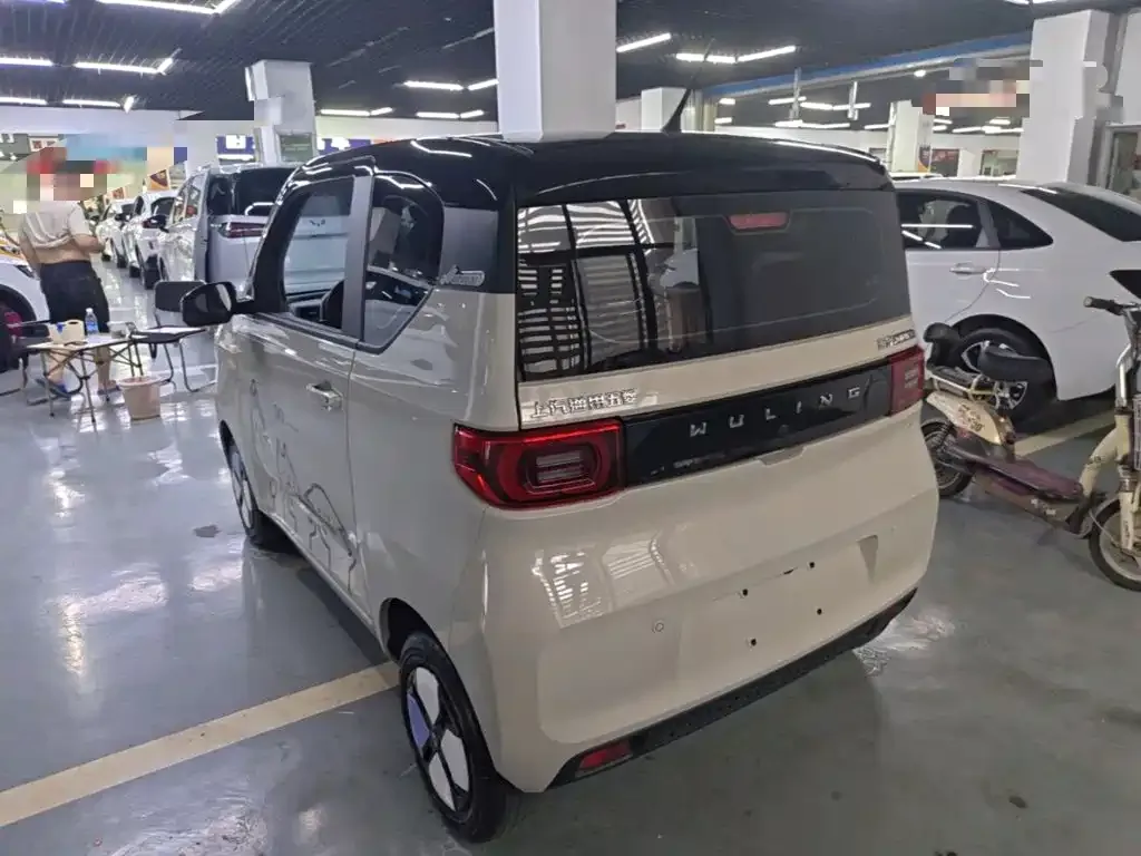 Wuling Motors Hongguang MINIEV 2022 Macaron Premium LFP — Фото автомобиля 4