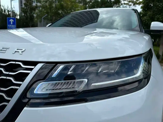 Land Rover Range Rover Velar — Фото автомобиля 24