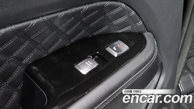 KG_Mobility_Ssangyong Rexton All Rexton Дизель 2.2 4WD — Фото автомобиля 26