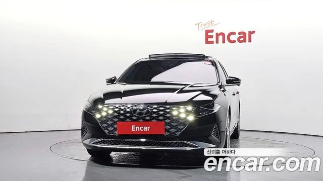 Hyundai Grandeur Новый Grandeur IG — Фото автомобиля 2