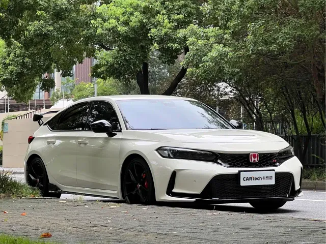 Honda Civic — Фото автомобиля 3