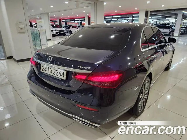 Mercedes-Benz E-Class W213 — Фото автомобиля 2