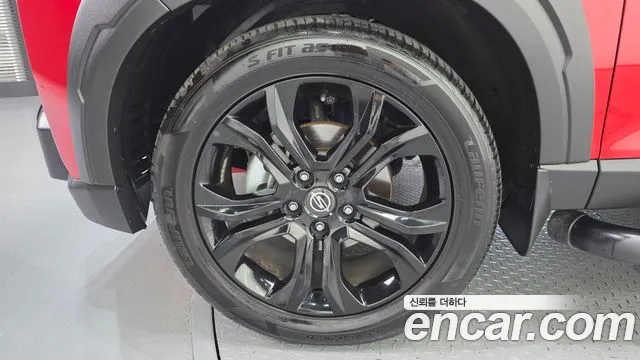 KG_Mobility_Ssangyong Rexton Новый Rexton Sport Дизель 2.2 2WD — Фото автомобиля 5