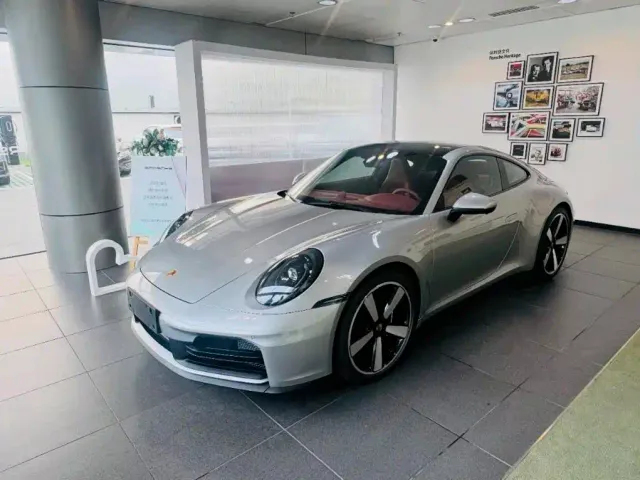 Porsche 911 — Фото автомобиля 7