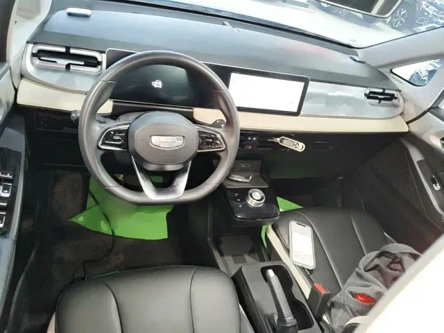 Geely Geometry E Firefly — Фото автомобиля 9