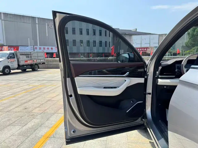 Geely Xingyue L — Фото автомобиля 10