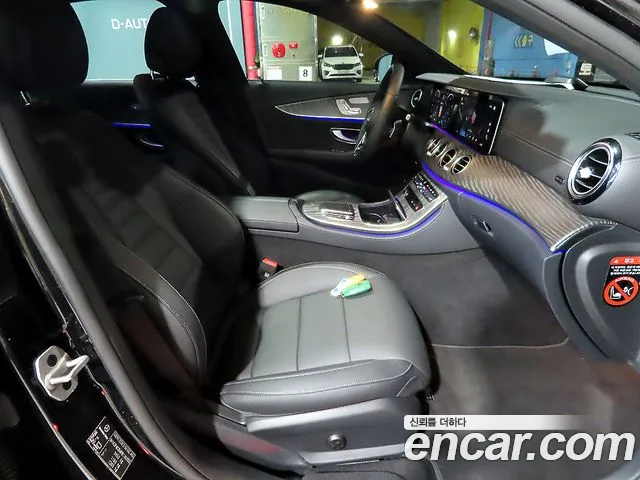 Mercedes-Benz E-Class E-класс W213 E350 4MATIC Exclusive — Фото автомобиля 10
