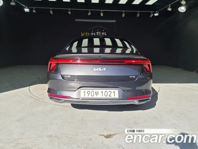 Kia K8 Hybrid — Фото автомобиля 6