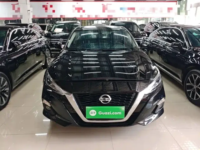 Nissan Teana — Фото автомобиля 2