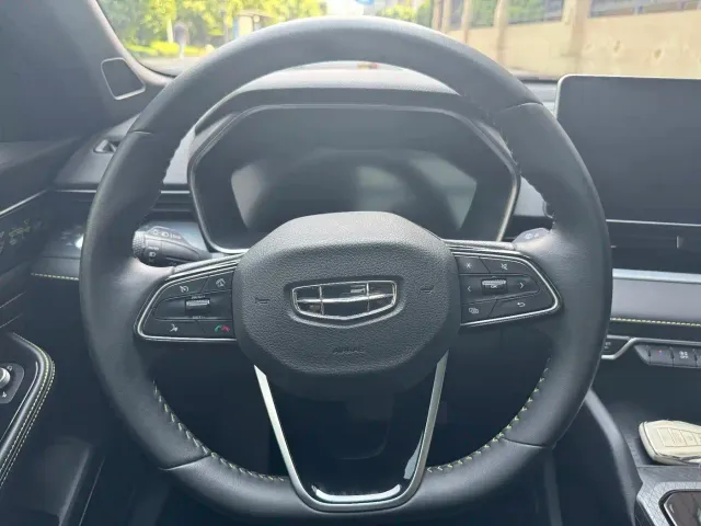Geely Xingrui — Фото автомобиля 11