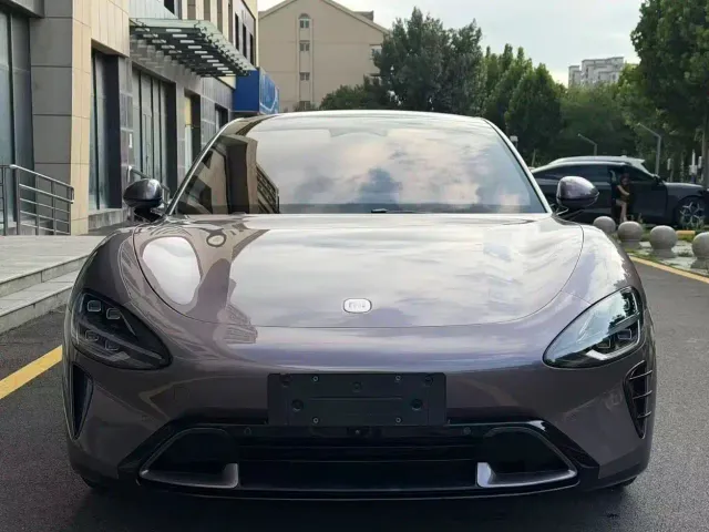 Xiaomi SU7 — Фото автомобиля 2