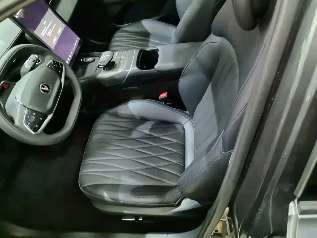 Changan Lamore — Фото автомобиля 14