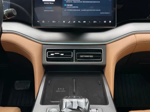 BYD Song L DM-i — Фото автомобиля 18