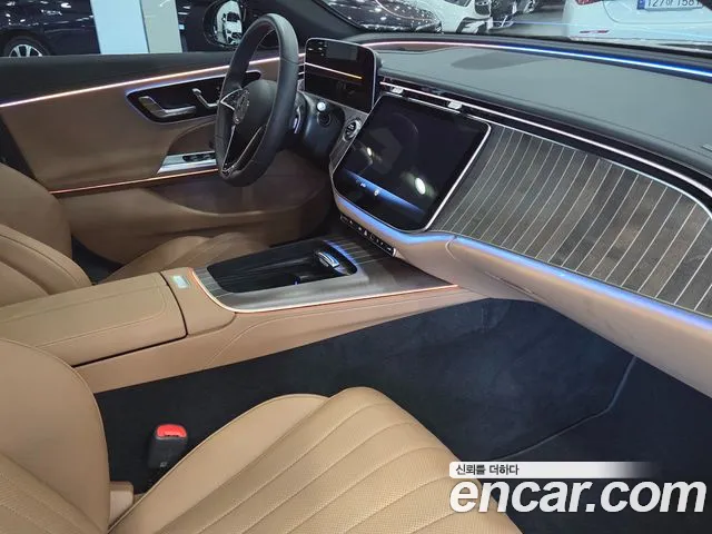 Mercedes-Benz E-Class W214 — Фото автомобиля 14