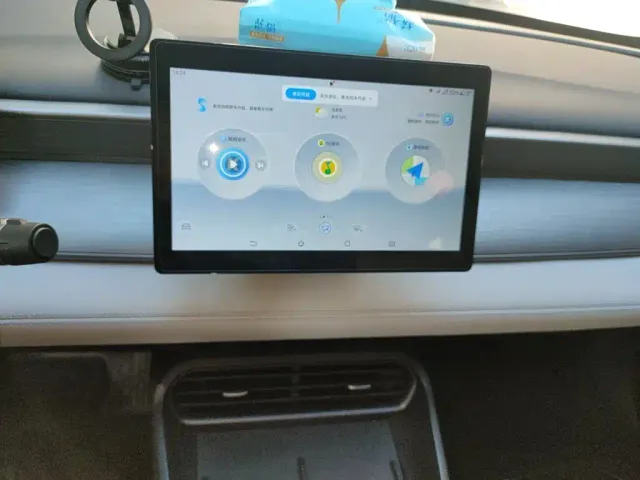 BYD Seal 05 DM-i — Фото автомобиля 9