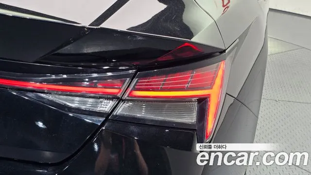 Hyundai AVANTE Avante (CN7) — Фото автомобиля 22