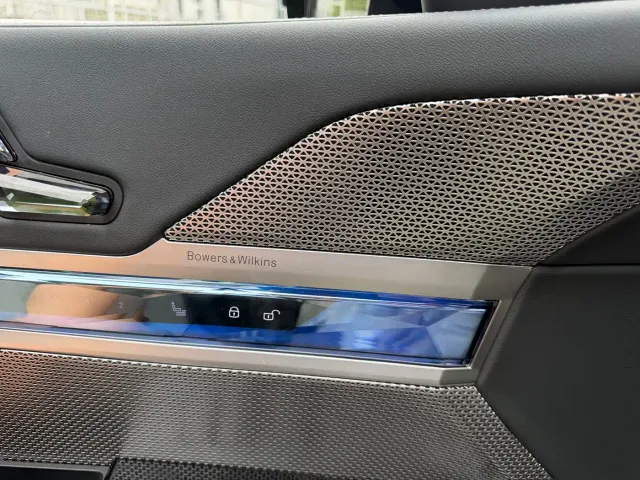 BMW 7 Series — Фото автомобиля 7