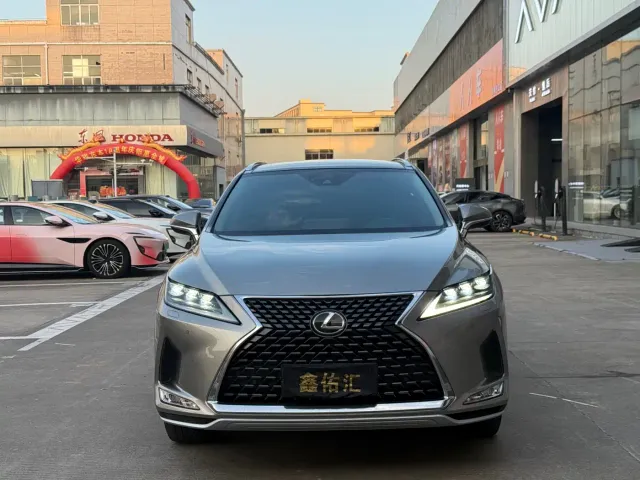 Lexus RX — Фото автомобиля 3