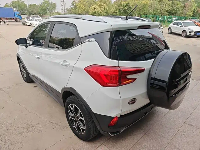 BYD Yuan Pro — Фото автомобиля 4