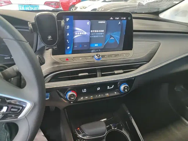 Buick Velite 6 — Фото автомобиля 12