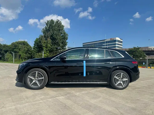 Mercedes-Benz EQS SUV — Фото автомобиля 6