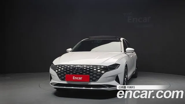 Hyundai Grandeur Grandeur (New) — Фото автомобиля 3