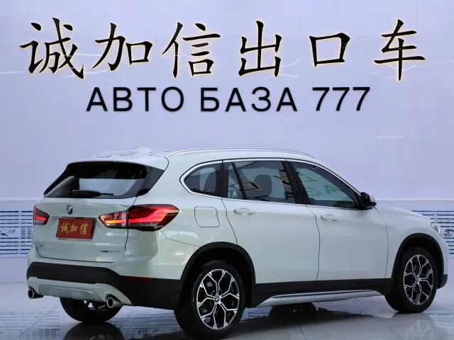 BMW X1 — Фото автомобиля 4