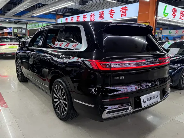 Geely Galaxy M9 — Фото автомобиля 4