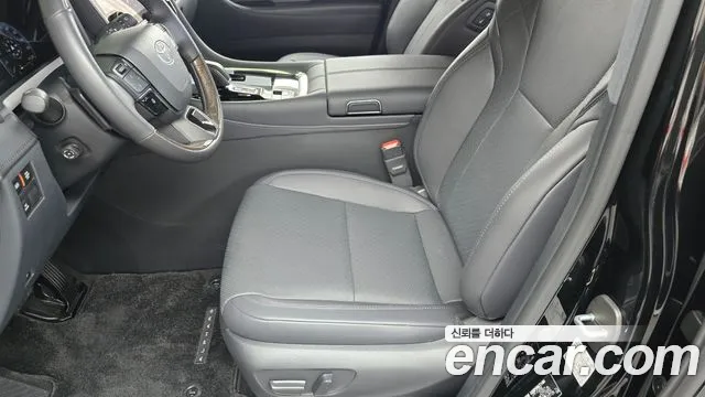 Toyota Alphard — Фото автомобиля 28