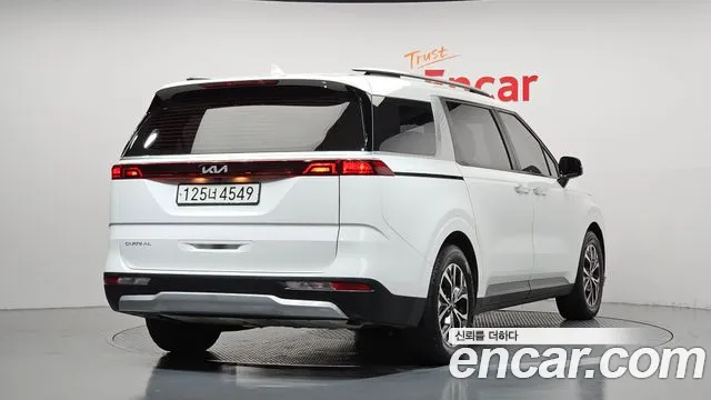 Kia Carnival 4th Gen — Фото автомобиля 2