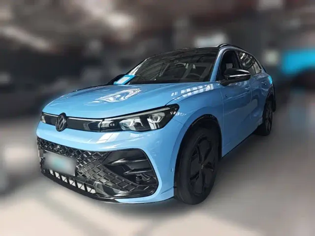 Фотография автомобиля — Volkswagen Tiguan L