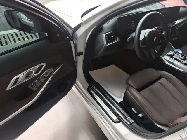 BMW 3 Series — Фото автомобиля 15