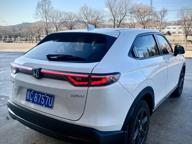 Honda XR-V — Фото автомобиля 6