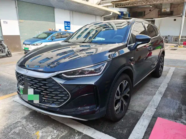 Фотография автомобиля — BYD Tang