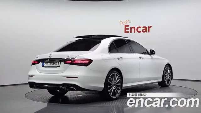 Mercedes-Benz E-Class E-класс W213 — Фото автомобиля 2