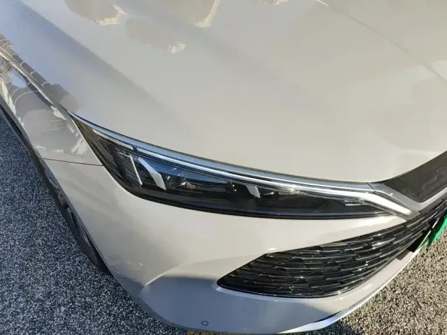 BYD Qin L — Фото автомобиля 7