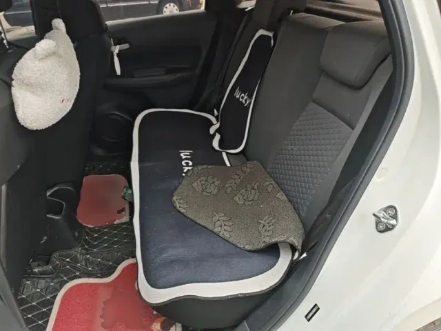 Honda Fit — Фото автомобиля 16