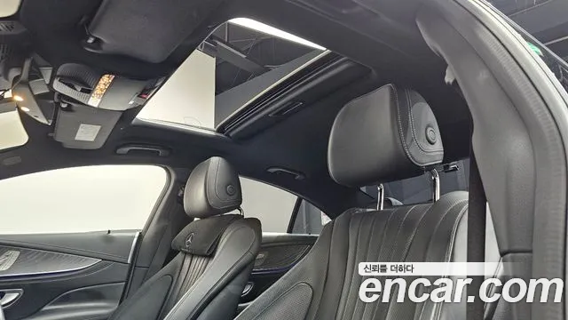 Mercedes-Benz CLS-Class — Фото автомобиля 4