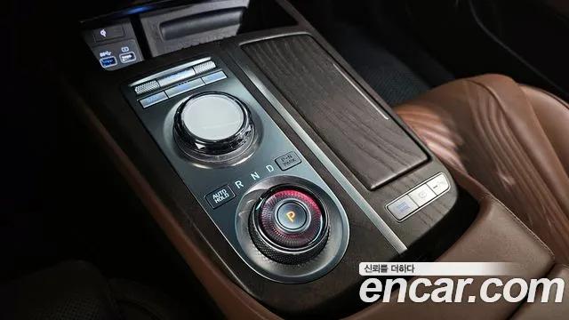 Genesis G80 Бензин 2.5 турбо 2WD — Фото автомобиля 9
