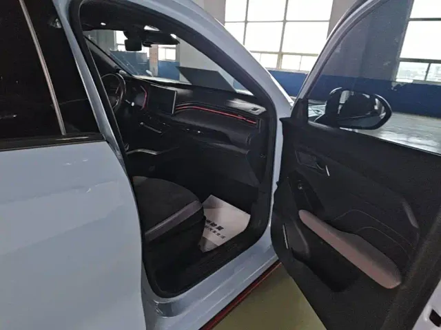 Haval Chitu — Фото автомобиля 8