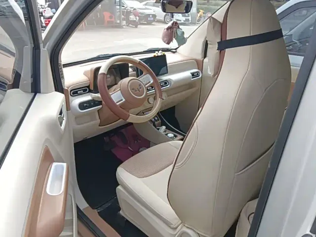 Wuling Hongguang Mini EV — Фото автомобиля 14