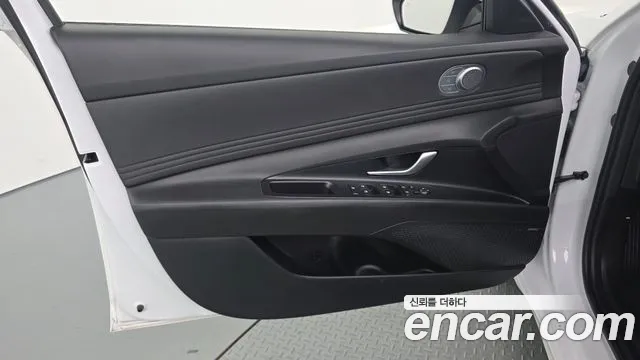 Hyundai Avante CN7 — Фото автомобиля 13