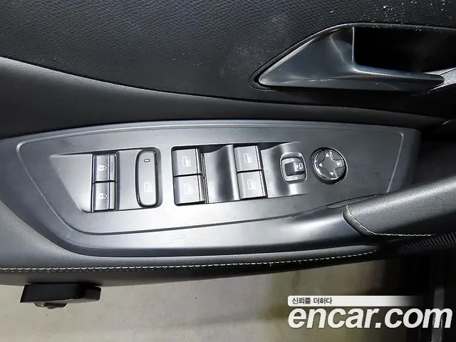 Peugeot 408 — Фото автомобиля 18