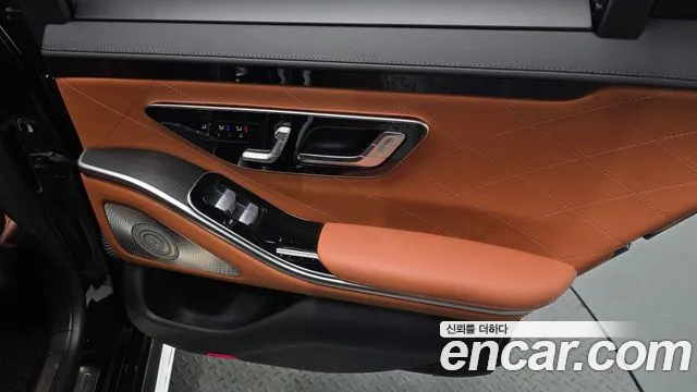 Mercedes-Benz S-Class S-класс W223 — Фото автомобиля 22