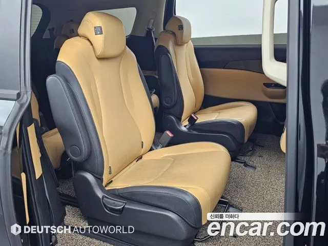 Kia Carnival 4th Gen — Фото автомобиля 12