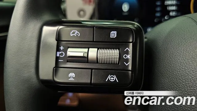 Hyundai Grandeur Grandeur (GN7) 2.5 Бензин 2WD — Фото автомобиля 18
