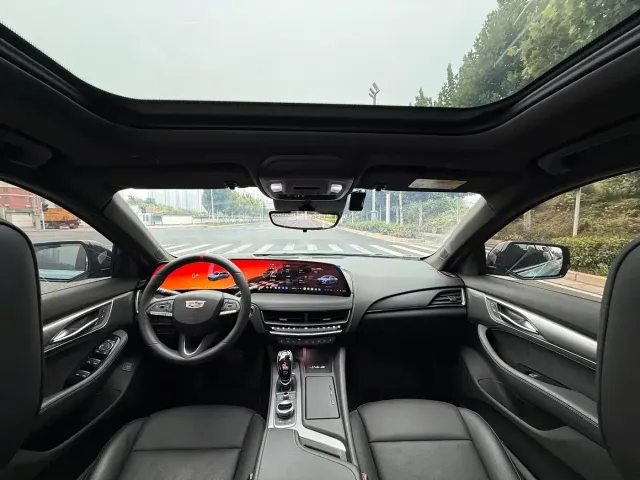Cadillac CT5 — Фото автомобиля 8
