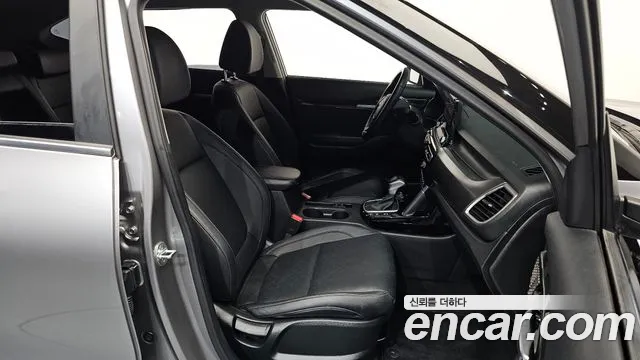 Kia Seltos — Фото автомобиля 26